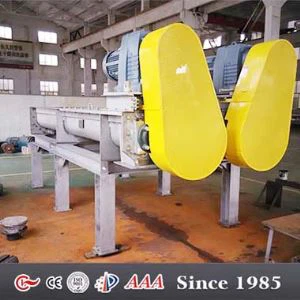 হপার ভলিউম্যাট্রিক ফিডারের সাথে কনুই কনুই